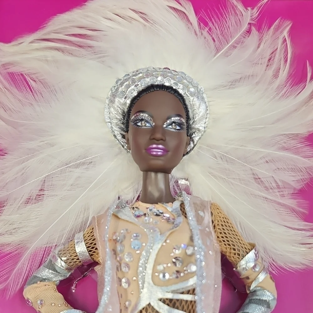 Stephen Borrows "Pazette" Fashion Doll Tan Silver Feathered Outfit NRFB NIB - Picture 3 of 17